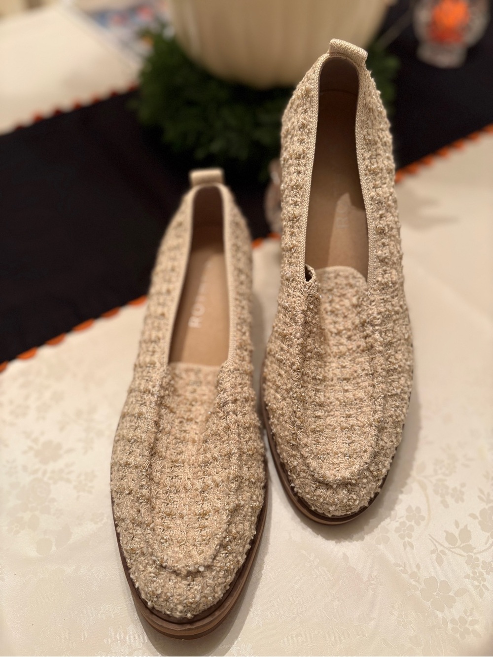 Rothys The Lug Loafer Snowcap Cream Beige Boucle Shoes Size 9.5
